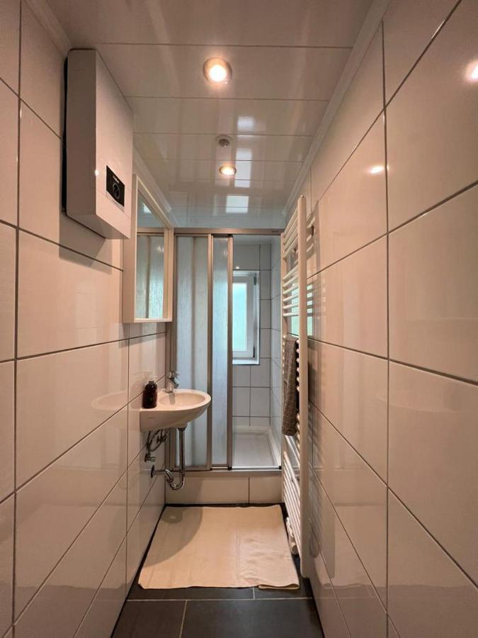 Eva's - Self Check-in & Only Private Hostel